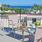 Terrazza Ammirati Bed & Breakfast 3*