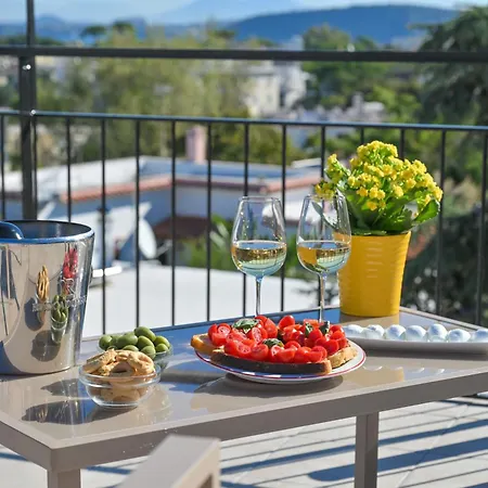 فندق مبيت وإفطار Terrazza Ammirati 3*